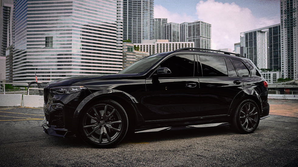 BMW X7 Black