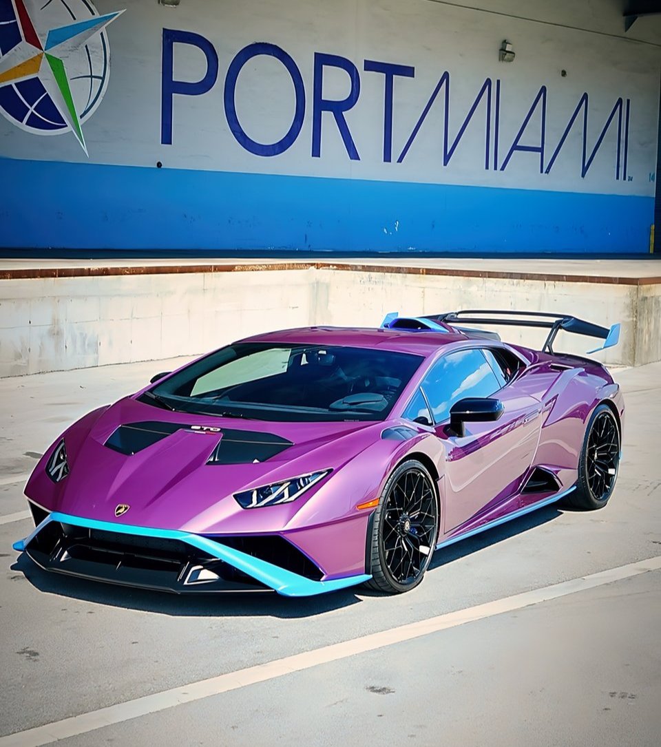 Lamborghini Huracan STO