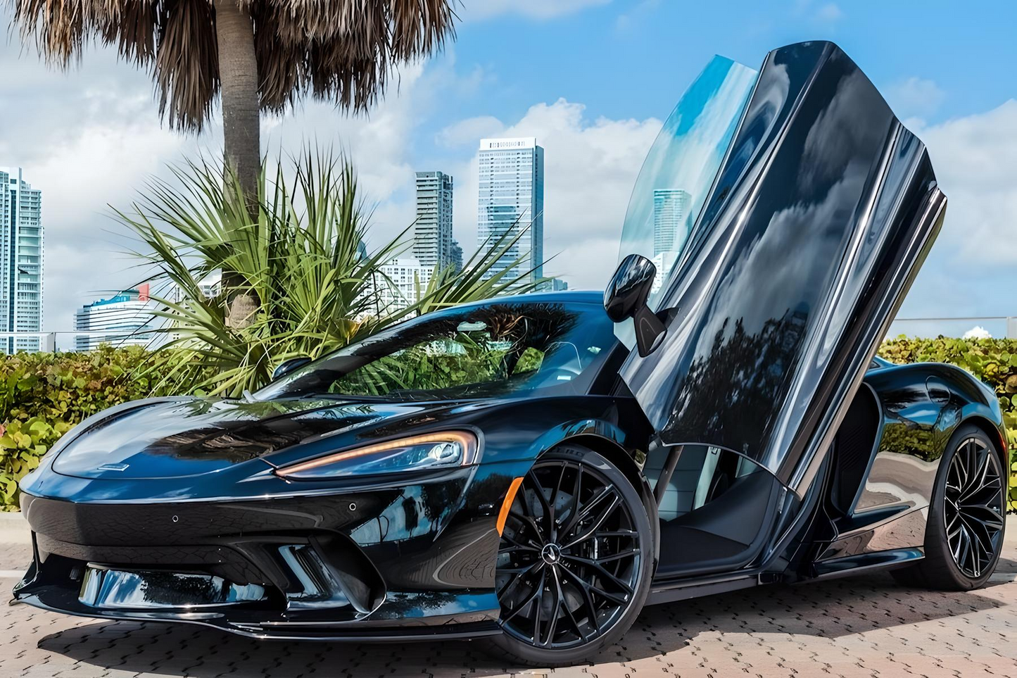 Mclaren GT