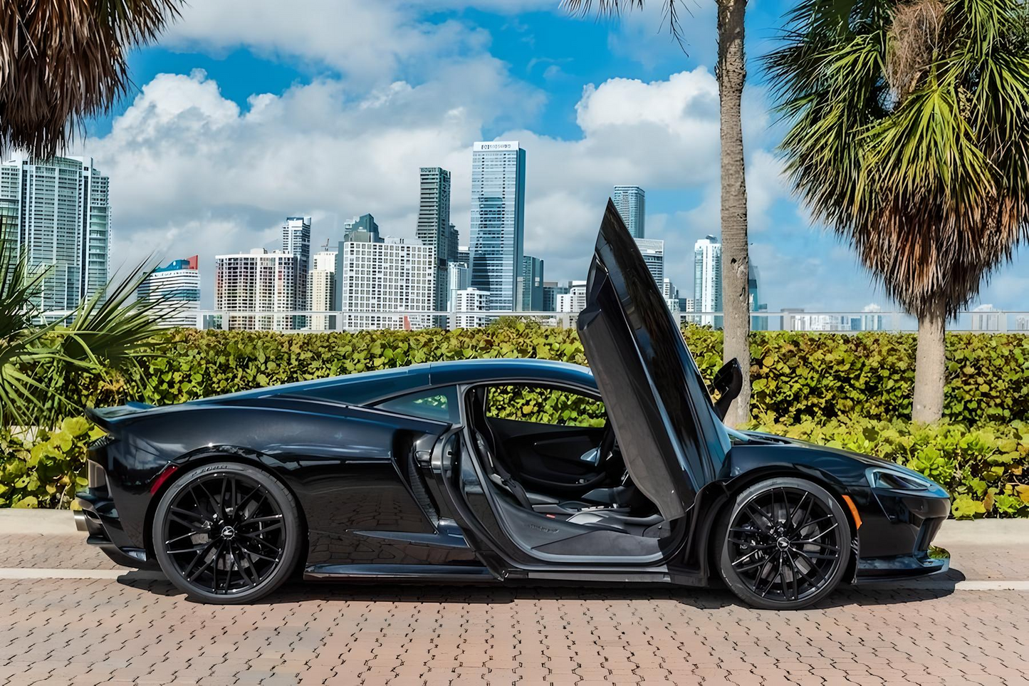 Mclaren GT