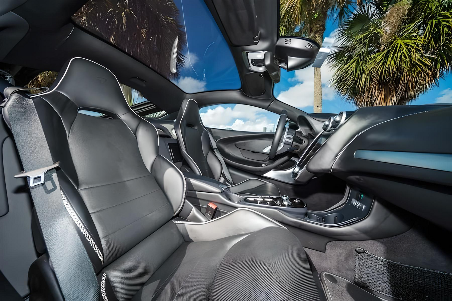 2024 McLaren GT Rental