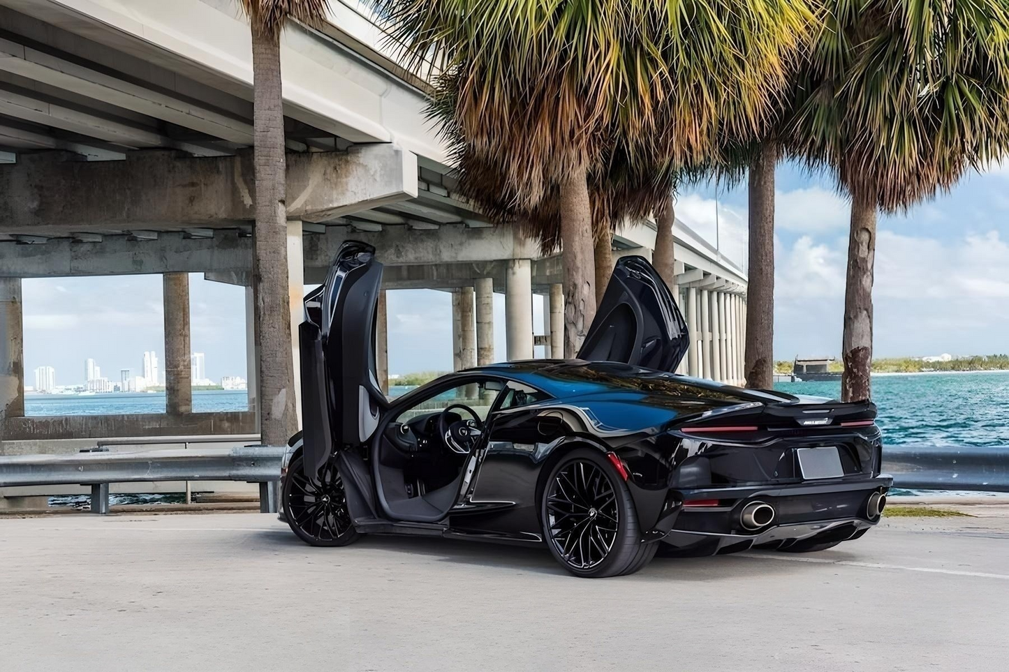 2024 McLaren GT Rental