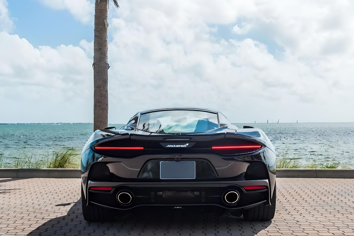 Mclaren GT