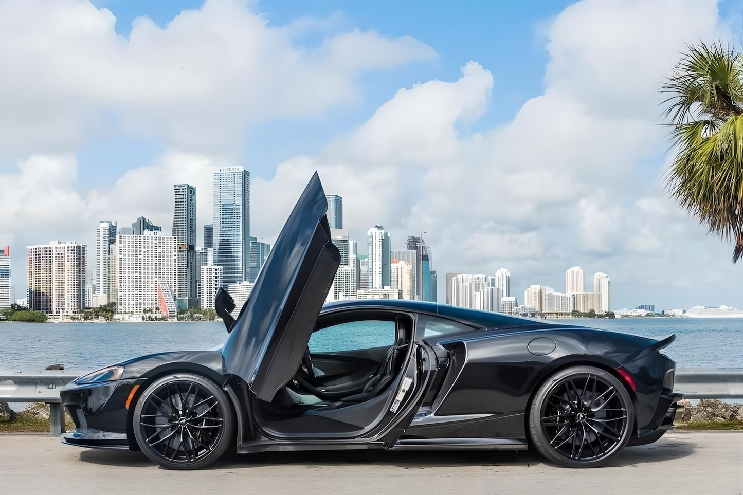 2024 McLaren GT Rental