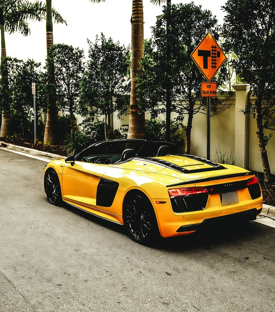 Audi R8