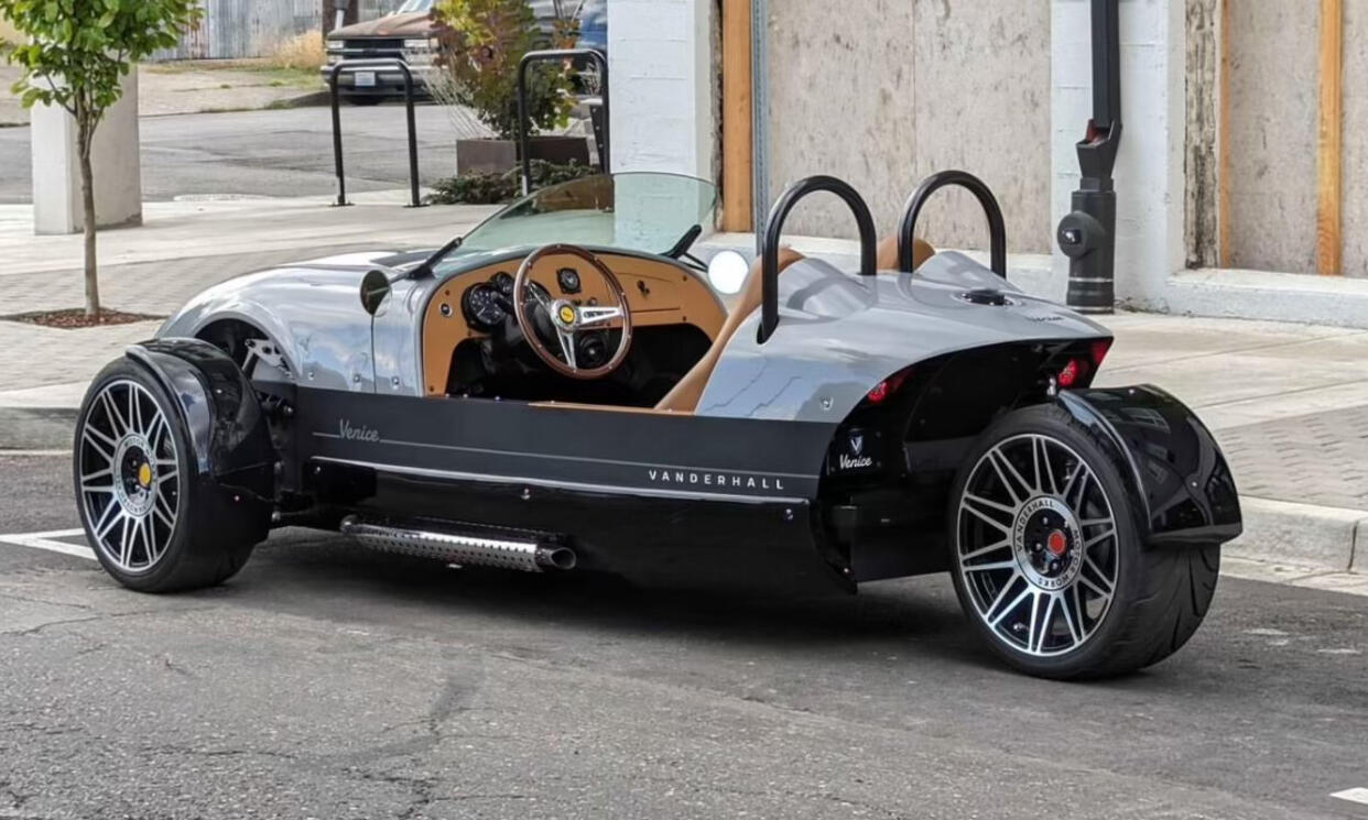 Vanderhall Venice