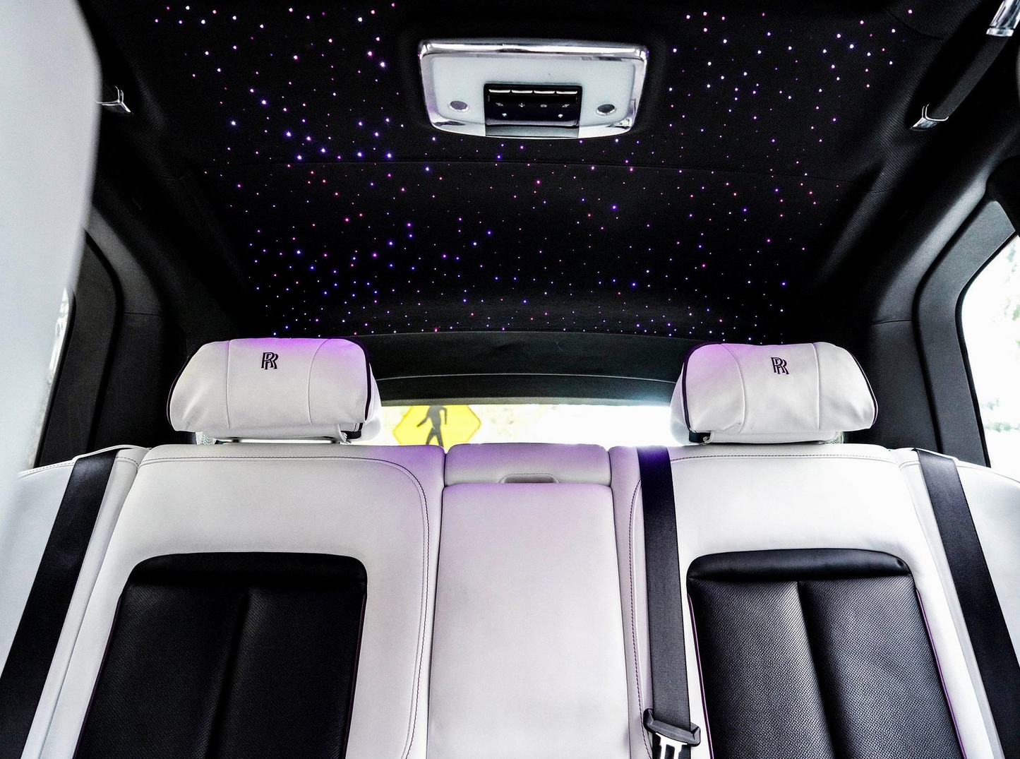 Rolls-Royce Cullinan Rental