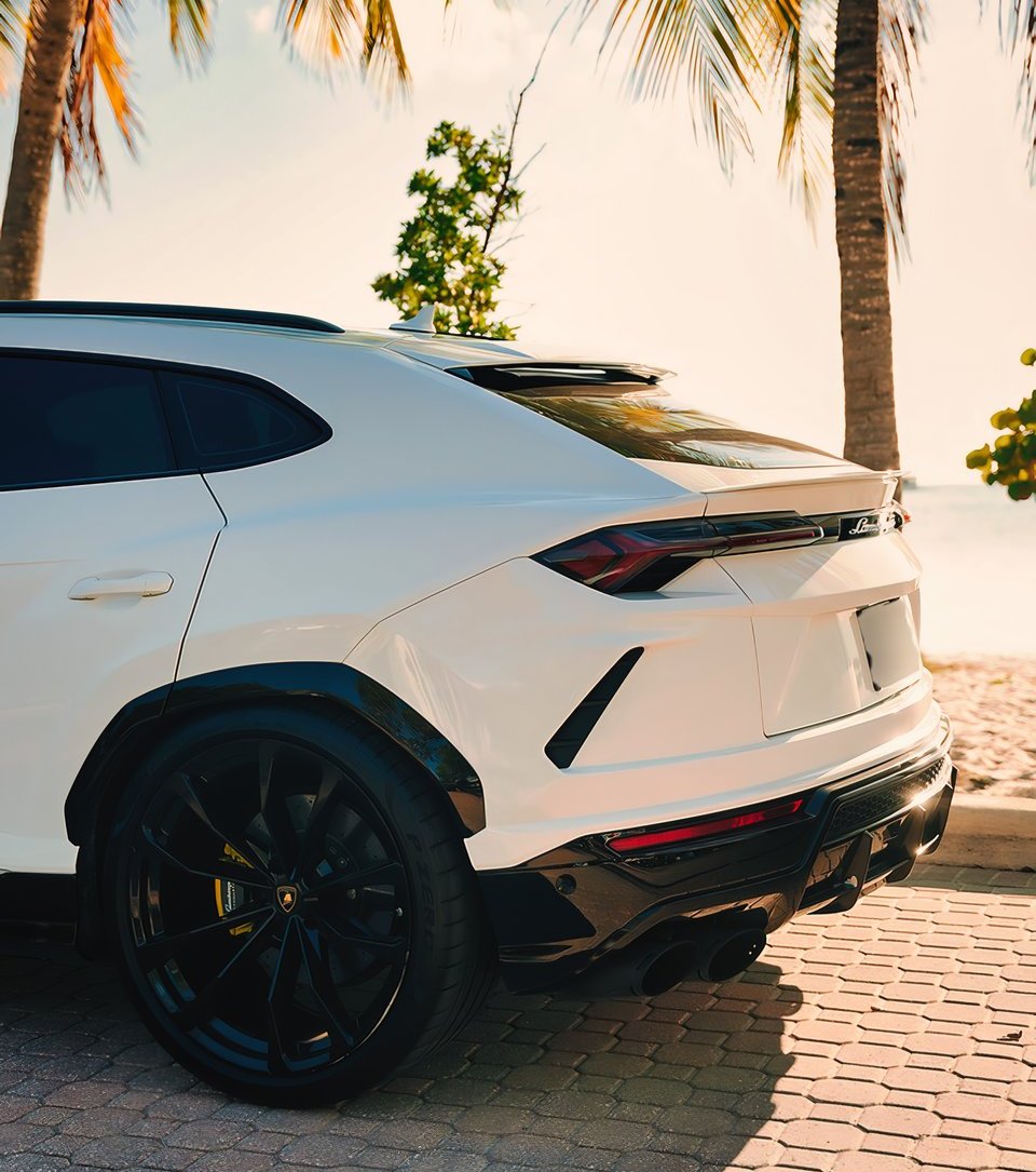 2020 Lamborghini Urus