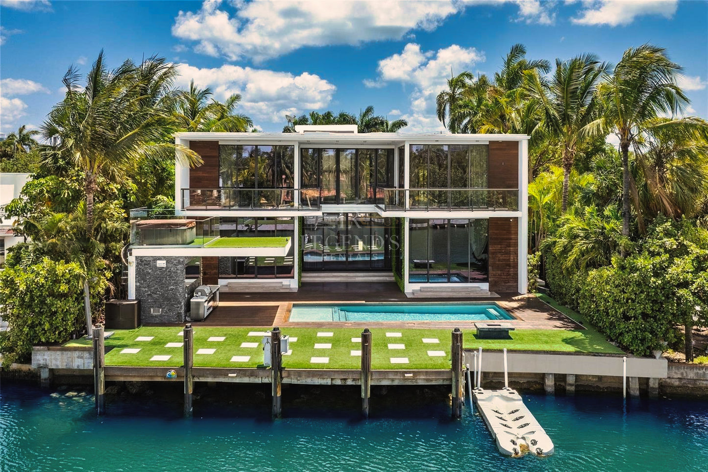 Palm Shore Residence