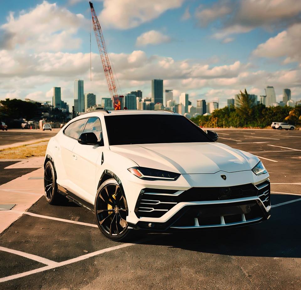 2020 Lamborghini Urus