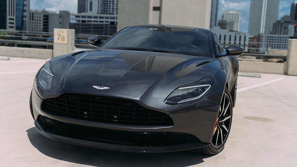 Aston Martin DB11