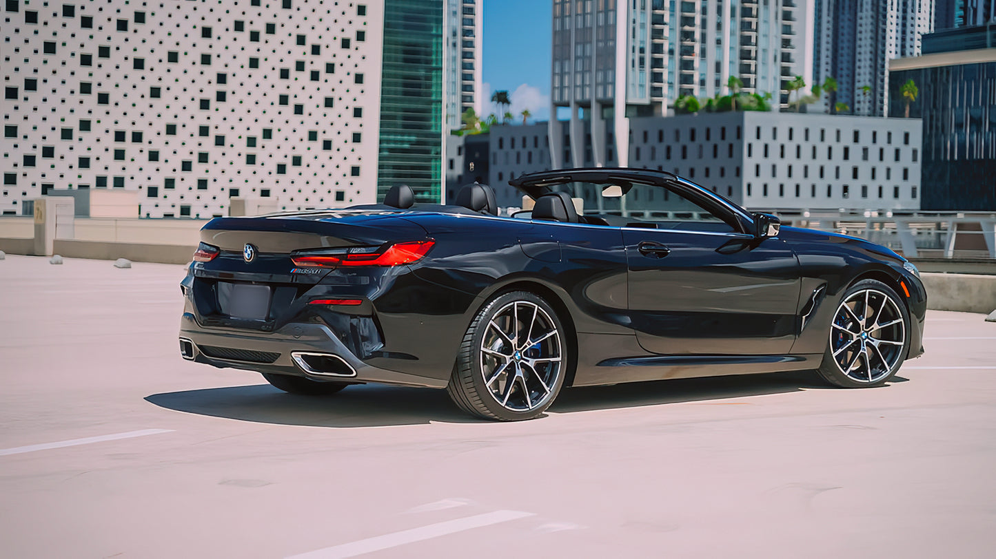 BMW 8 Series M850i