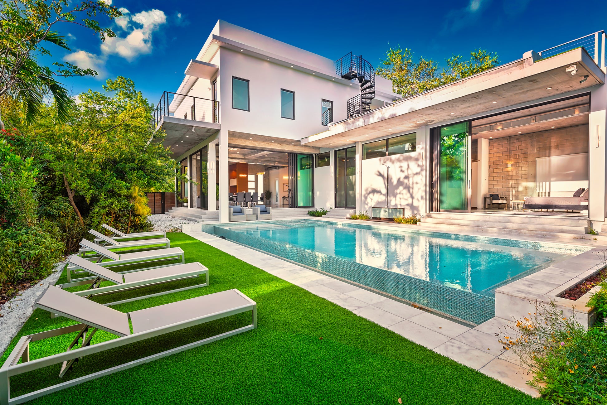 Miami Luxury Villa