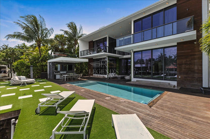 Palm Shore Residence