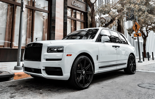 Rolls-Royce Cullinan Rental